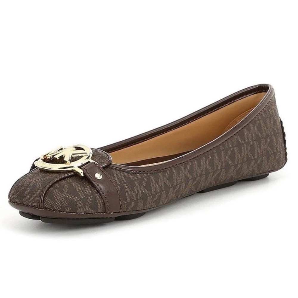 Michael Kors Flats!